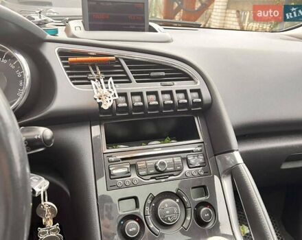 Сірий Пежо 3008, об'ємом двигуна 1.6 л та пробігом 200 тис. км за 8000 $, фото 2 на Automoto.ua