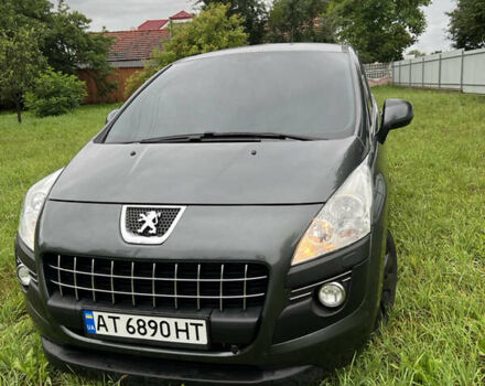 Серый Пежо 3008, объемом двигателя 1.56 л и пробегом 176 тыс. км за 9000 $, фото 4 на Automoto.ua