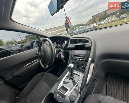 Сірий Пежо 3008, об'ємом двигуна 1.56 л та пробігом 235 тис. км за 8500 $, фото 18 на Automoto.ua