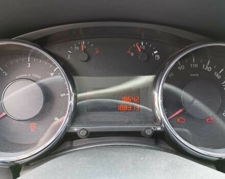 Серый Пежо 3008, объемом двигателя 1.6 л и пробегом 189 тыс. км за 6400 $, фото 4 на Automoto.ua