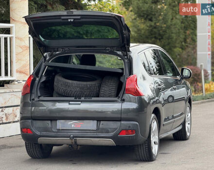 Пежо 3008 2009 в Тернополе на Automoto.ua Серый Пежо 3008, объемом двигателя 1.6 л и пробегом 244 тыс. км за 7999 $, фото 18 на Automoto.ua