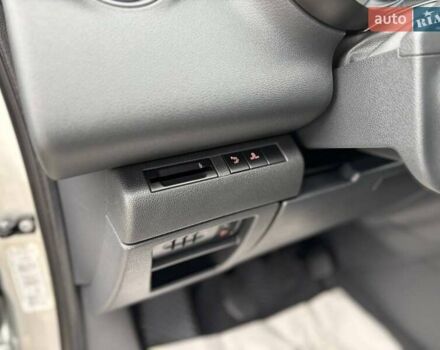 Сірий Пежо 3008, об'ємом двигуна 1.6 л та пробігом 221 тис. км за 7299 $, фото 14 на Automoto.ua
