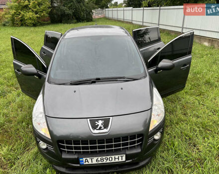 Серый Пежо 3008, объемом двигателя 1.56 л и пробегом 176 тыс. км за 9000 $, фото 15 на Automoto.ua