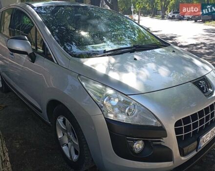 Серый Пежо 3008, объемом двигателя 1.6 л и пробегом 174 тыс. км за 6800 $, фото 3 на Automoto.ua