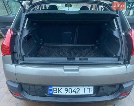 Сірий Пежо 3008, об'ємом двигуна 1.6 л та пробігом 245 тис. км за 6500 $, фото 10 на Automoto.ua