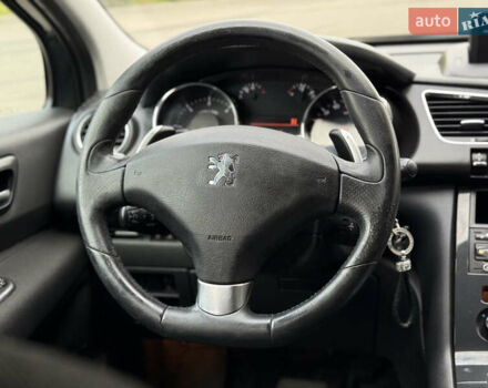 Пежо 3008 2009 в Тернополе на Automoto.ua Серый Пежо 3008, объемом двигателя 1.6 л и пробегом 244 тыс. км за 7999 $, фото 28 на Automoto.ua