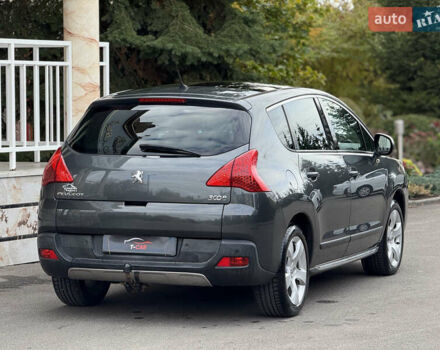 Пежо 3008 2009 в Тернополе на Automoto.ua Серый Пежо 3008, объемом двигателя 1.6 л и пробегом 244 тыс. км за 7999 $, фото 13 на Automoto.ua