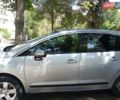 Серый Пежо 3008, объемом двигателя 1.6 л и пробегом 174 тыс. км за 6800 $, фото 1 на Automoto.ua