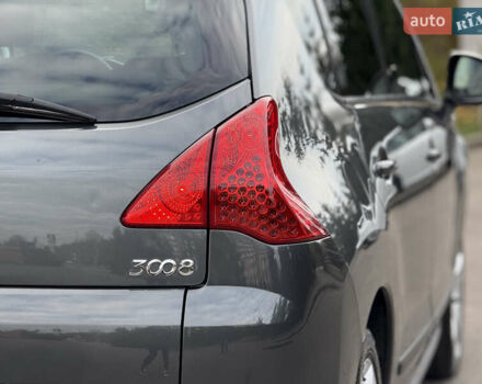 Пежо 3008 2009 в Тернополе на Automoto.ua Серый Пежо 3008, объемом двигателя 1.6 л и пробегом 244 тыс. км за 7999 $, фото 15 на Automoto.ua