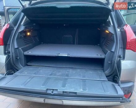 Сірий Пежо 3008, об'ємом двигуна 1.6 л та пробігом 245 тис. км за 6500 $, фото 2 на Automoto.ua