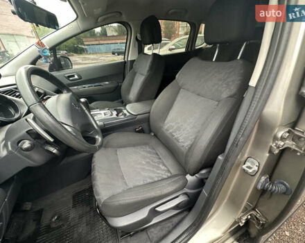 Сірий Пежо 3008, об'ємом двигуна 1.56 л та пробігом 235 тис. км за 8500 $, фото 26 на Automoto.ua