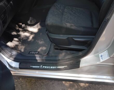 Сірий Пежо 3008, об'ємом двигуна 1.6 л та пробігом 152 тис. км за 6500 $, фото 4 на Automoto.ua