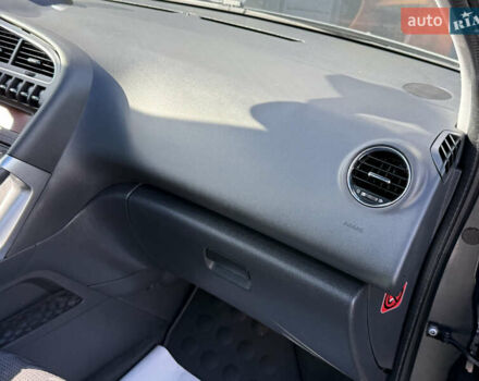 Пежо 3008 2010 в Стрые на Automoto.ua Серый Пежо 3008, объемом двигателя 1.6 л и пробегом 219 тыс. км за 9500 $, фото 38 на Automoto.ua