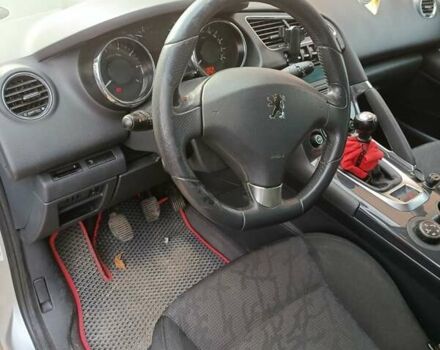 Сірий Пежо 3008, об'ємом двигуна 1.6 л та пробігом 180 тис. км за 8300 $, фото 3 на Automoto.ua