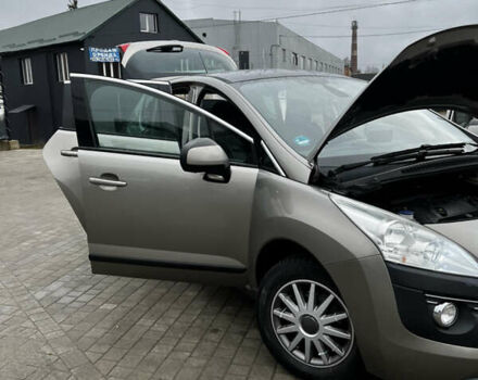 Серый Пежо 3008, объемом двигателя 1.6 л и пробегом 225 тыс. км за 8000 $, фото 57 на Automoto.ua