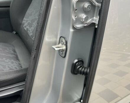 Серый Пежо 3008, объемом двигателя 1.6 л и пробегом 141 тыс. км за 7299 $, фото 14 на Automoto.ua