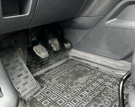 Серый Пежо 3008, объемом двигателя 1.6 л и пробегом 225 тыс. км за 8000 $, фото 52 на Automoto.ua