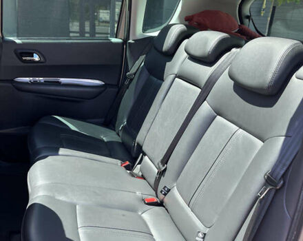 Серый Пежо 3008, объемом двигателя 1.6 л и пробегом 212 тыс. км за 8250 $, фото 6 на Automoto.ua