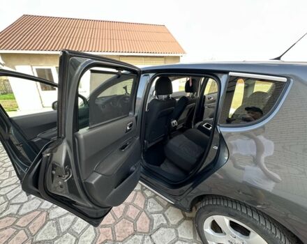 Серый Пежо 3008, объемом двигателя 1.6 л и пробегом 211 тыс. км за 8200 $, фото 7 на Automoto.ua