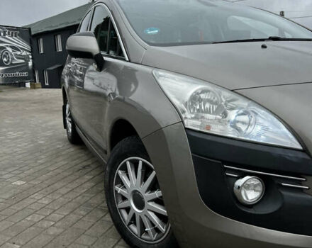 Серый Пежо 3008, объемом двигателя 1.6 л и пробегом 225 тыс. км за 8000 $, фото 3 на Automoto.ua