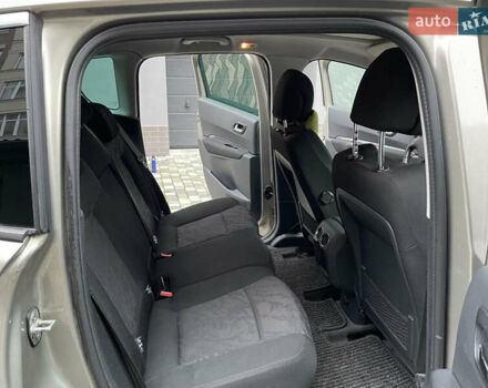 Серый Пежо 3008, объемом двигателя 1.6 л и пробегом 210 тыс. км за 8000 $, фото 10 на Automoto.ua