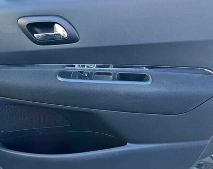 Пежо 3008 2010 в Коломые на Automoto.ua Серый Пежо 3008, объемом двигателя 1.6 л и пробегом 246 тыс. км за 7600 $, фото 22 на Automoto.ua