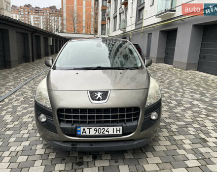 Серый Пежо 3008, объемом двигателя 1.6 л и пробегом 210 тыс. км за 8000 $, фото 1 на Automoto.ua