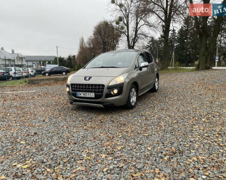 Серый Пежо 3008, объемом двигателя 1.56 л и пробегом 318 тыс. км за 7499 $, фото 44 на Automoto.ua