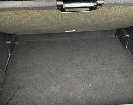 Серый Пежо 3008, объемом двигателя 1.6 л и пробегом 225 тыс. км за 8000 $, фото 45 на Automoto.ua