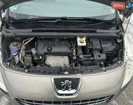 Сірий Пежо 3008, об'ємом двигуна 1.6 л та пробігом 151 тис. км за 6999 $, фото 27 на Automoto.ua