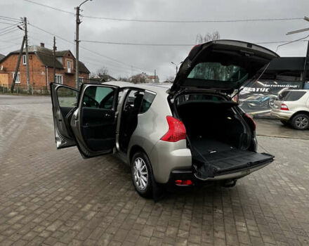 Серый Пежо 3008, объемом двигателя 1.6 л и пробегом 225 тыс. км за 8000 $, фото 47 на Automoto.ua