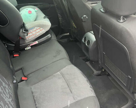 Серый Пежо 3008, объемом двигателя 1.56 л и пробегом 236 тыс. км за 8200 $, фото 8 на Automoto.ua