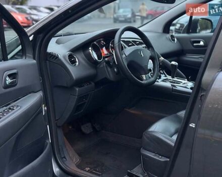 Пежо 3008 2010 у Києві на Automoto.ua Сірий Пежо 3008, об'ємом двигуна 1.6 л та пробігом 258 тис. км за 9490 $, фото 14 на Automoto.ua