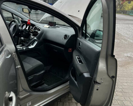 Серый Пежо 3008, объемом двигателя 1.6 л и пробегом 225 тыс. км за 8000 $, фото 63 на Automoto.ua