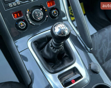 Пежо 3008 2010 в Львове на Automoto.ua Серый Пежо 3008, объемом двигателя 1.56 л и пробегом 233 тыс. км за 9300 $, фото 15 на Automoto.ua