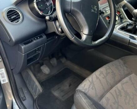 Серый Пежо 3008, объемом двигателя 1.6 л и пробегом 276 тыс. км за 8100 $, фото 6 на Automoto.ua