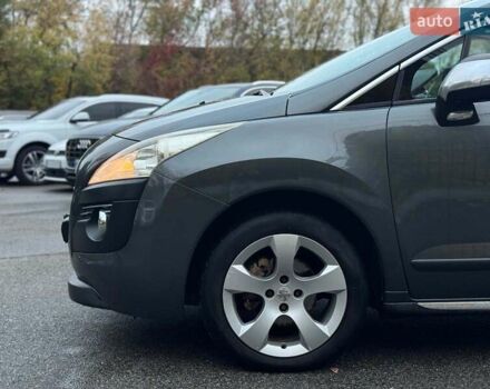 Пежо 3008 2010 у Києві на Automoto.ua Сірий Пежо 3008, об'ємом двигуна 1.6 л та пробігом 258 тис. км за 9490 $, фото 3 на Automoto.ua
