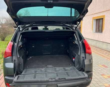 Серый Пежо 3008, объемом двигателя 2 л и пробегом 300 тыс. км за 10000 $, фото 14 на Automoto.ua