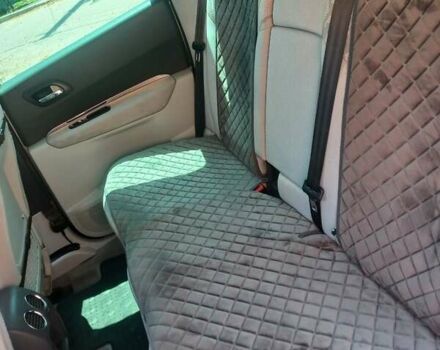 Серый Пежо 3008, объемом двигателя 1.56 л и пробегом 317 тыс. км за 7700 $, фото 12 на Automoto.ua