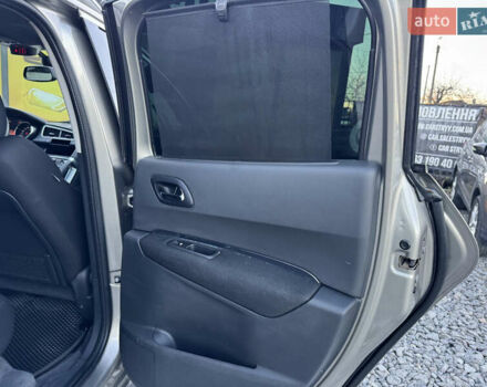 Пежо 3008 2010 в Стрые на Automoto.ua Серый Пежо 3008, объемом двигателя 1.6 л и пробегом 260 тыс. км за 6300 $, фото 39 на Automoto.ua