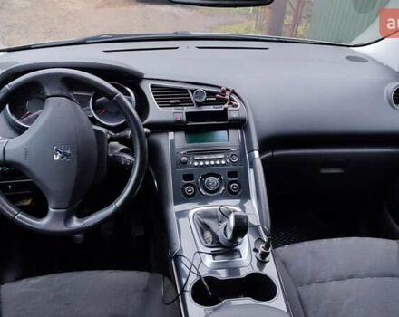 Сірий Пежо 3008, об'ємом двигуна 1.6 л та пробігом 215 тис. км за 6450 $, фото 9 на Automoto.ua