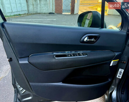 Серый Пежо 3008, объемом двигателя 1.6 л и пробегом 169 тыс. км за 7299 $, фото 14 на Automoto.ua