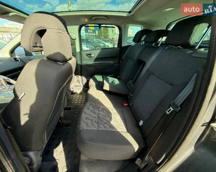 Серый Пежо 3008, объемом двигателя 1.6 л и пробегом 219 тыс. км за 9500 $, фото 51 на Automoto.ua