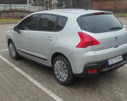 Серый Пежо 3008, объемом двигателя 1.6 л и пробегом 192 тыс. км за 6700 $, фото 1 на Automoto.ua