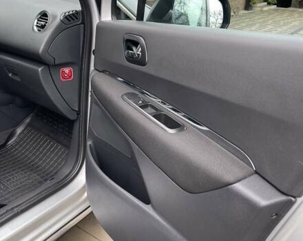 Серый Пежо 3008, объемом двигателя 1.6 л и пробегом 141 тыс. км за 7299 $, фото 15 на Automoto.ua