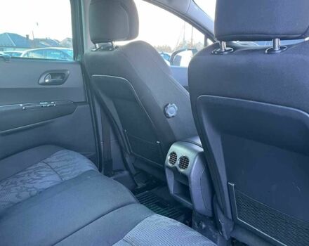 Пежо 3008 2010 в Коломые на Automoto.ua Серый Пежо 3008, объемом двигателя 1.6 л и пробегом 246 тыс. км за 7600 $, фото 15 на Automoto.ua