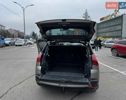 Сірий Пежо 3008, об'ємом двигуна 1.6 л та пробігом 162 тис. км за 8000 $, фото 13 на Automoto.ua