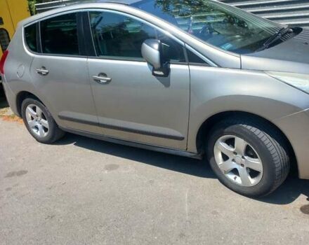 Серый Пежо 3008, объемом двигателя 1.56 л и пробегом 317 тыс. км за 7700 $, фото 4 на Automoto.ua