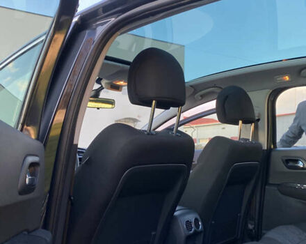 Пежо 3008 2010 в Луцке на Automoto.ua Серый Пежо 3008, объемом двигателя 1.6 л и пробегом 199 тыс. км за 7600 $, фото 17 на Automoto.ua