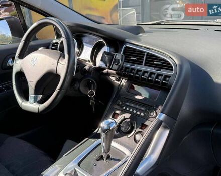 Серый Пежо 3008, объемом двигателя 1.6 л и пробегом 219 тыс. км за 9500 $, фото 37 на Automoto.ua